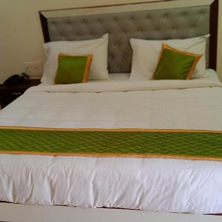 Pop Hotel Gvr Residency Гунтур Экстерьер фото